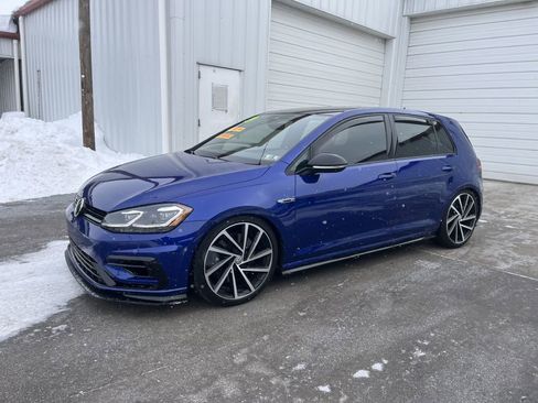 Used 2019 Volkswagen Golf R 4-Door image 7