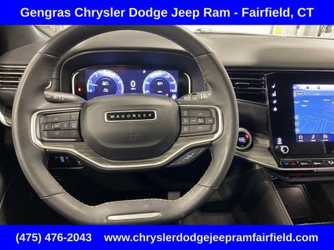 Certified 2024 Jeep Wagoneer Series III AWD/4WD image 18