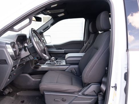 Used 2022 Ford F150 XLT w/ Equipment Group 301A Mid image 11