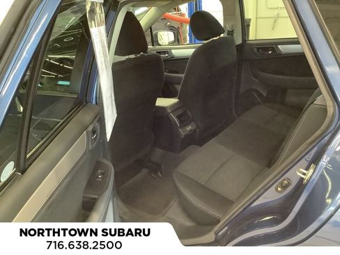 Used 2019 Subaru Outback 2.5i Premium AWD/4WD image 13
