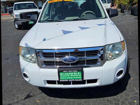 Used 2008 Ford Escape XLS image 5