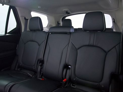 Used 2024 Honda Pilot Elite image 16