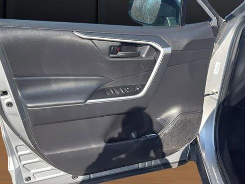 Used 2024 Toyota RAV4 LE AWD/4WD image 23