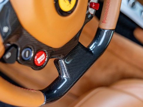 Used 2015 Ferrari F12 Berlinetta image 11