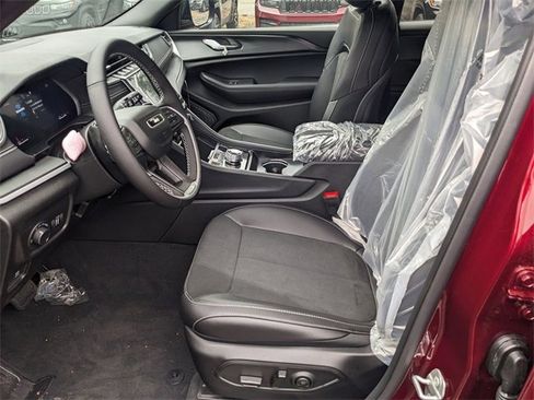 New 2025 Jeep Grand Cherokee L Altitude image 6