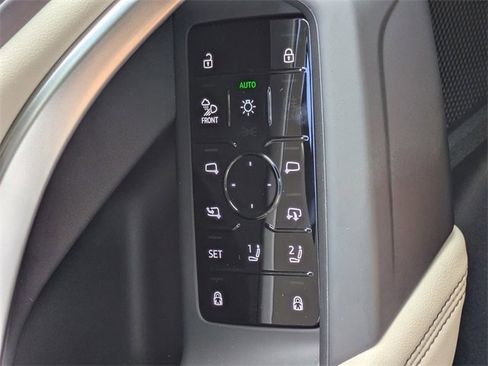 Used 2025 Audi Q5 Premium Plus w/ Premium Plus image 27