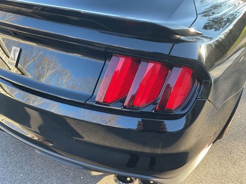 Used 2016 Ford Mustang Shelby GT350 w/ Track Package RWD image 26