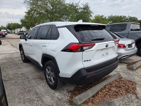 Used 2024 Toyota RAV4 LE AWD/4WD image 5
