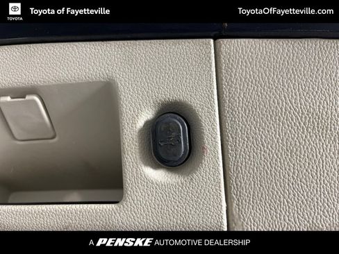 Used 2019 GMC Yukon Denali AWD/4WD image 12