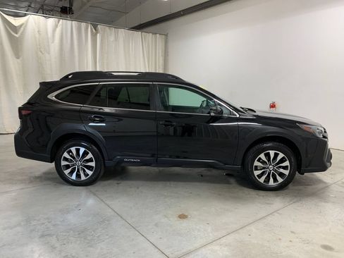 Used 2024 Subaru Outback Limited AWD/4WD image 28