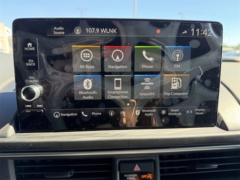 New 2025 Honda Pilot Touring image 38