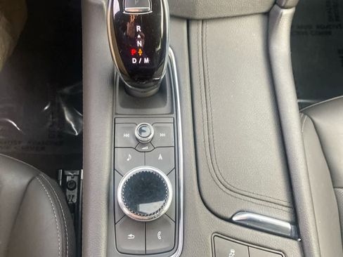 Used 2021 Cadillac XT5 Premium Luxury image 22