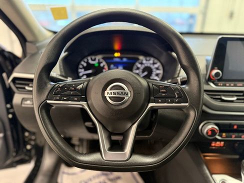 Used 2020 Nissan Altima 2.5 S image 18