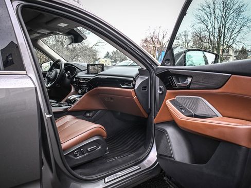 Used 2023 Acura MDX SH-AWD w/ Advance Package image 20