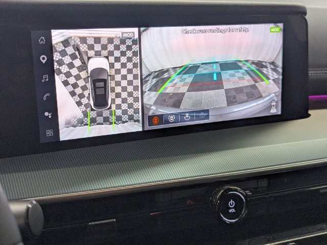 Used 2025 Nissan Murano SL AWD/4WD image 24