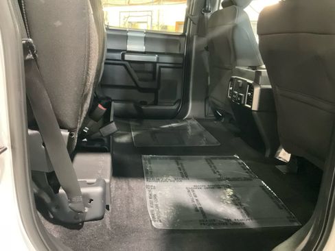 Used 2017 Ford F150 XLT w/ Equipment Group 302A Luxury AWD/4WD image 20