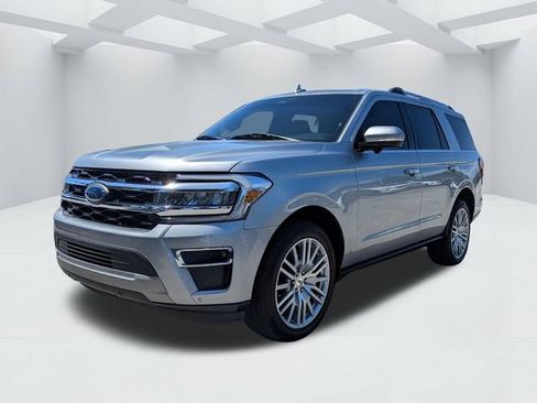 Used 2024 Ford Expedition Limited RWD image 10