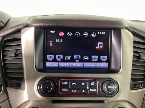 Used 2016 GMC Yukon Denali w/ Open Road Package AWD/4WD image 27