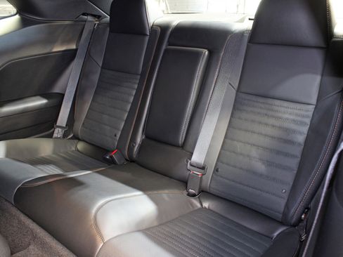 Used 2015 Dodge Challenger R/T Scat Pack image 34