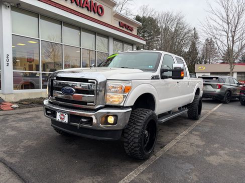 Used 2016 Ford F250 Lariat w/ Lariat Ultimate Package image 2