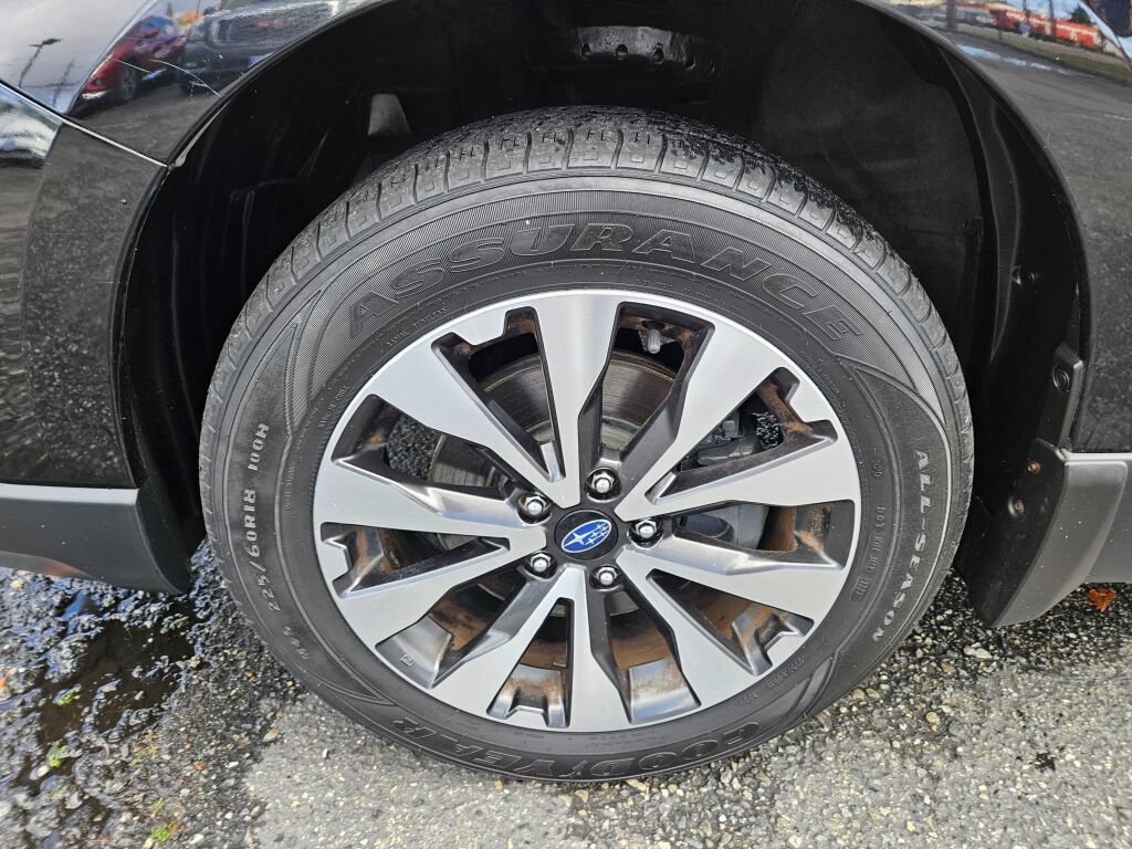 Used 2017 Subaru Outback 2.5i Limited AWD/4WD image 8