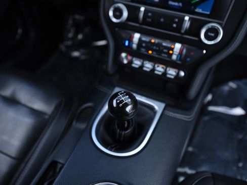 Used 2020 Ford Mustang GT Premium w/ Equipment Group 401A image 15