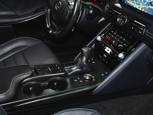Used 2024 Lexus IS 350 F Sport AWD/4WD image 57