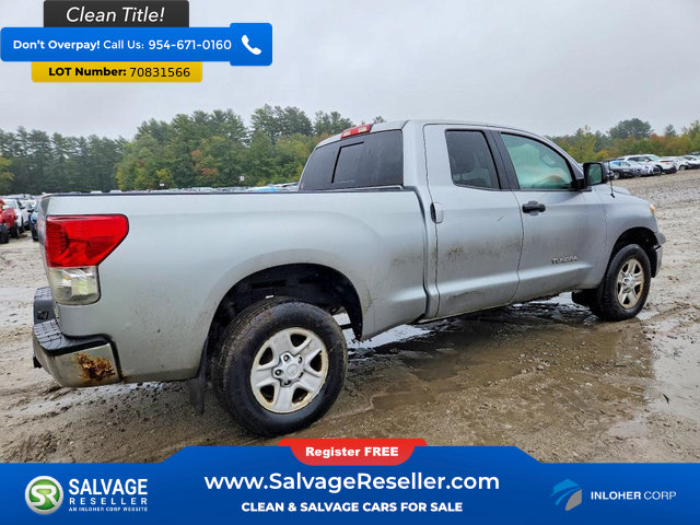 Used 2011 Toyota Tundra 4x4 Double Cab w/ Tow Pkg image 4