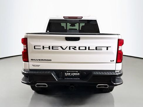 Used 2025 Chevrolet Silverado 1500 LT Trail Boss w/ Convenience Package II AWD/4WD image 6
