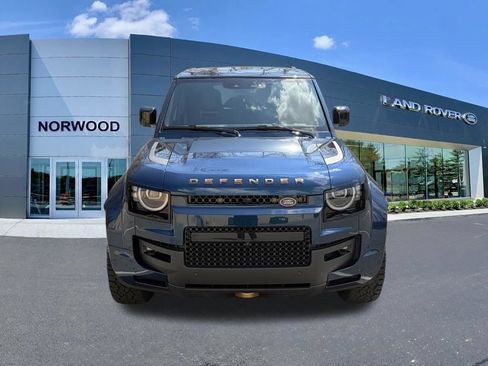 New 2026 Land Rover Defender 110 AWD/4WD image 2