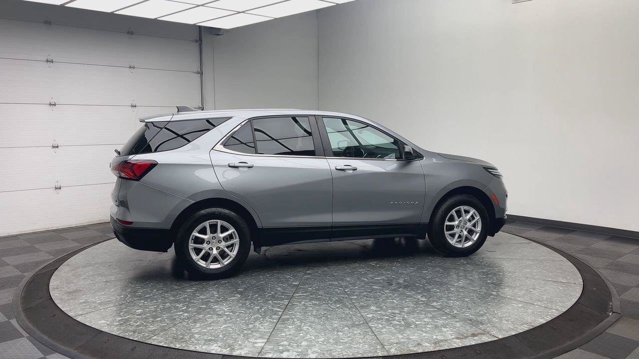 Used 2024 Chevrolet Equinox LT AWD/4WD image 37