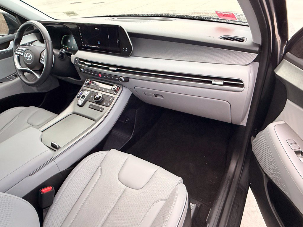 Used 2024 Hyundai Palisade SEL FWD image 15