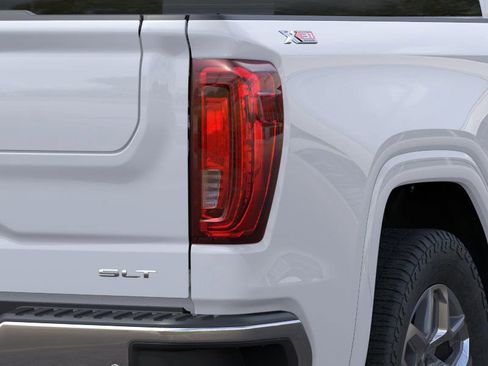New 2026 GMC Sierra 1500 SLT w/ SLT Premium Plus Package AWD/4WD image 12