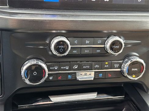 Used 2024 Ford F450 Lariat w/ Lariat Ultimate Package image 17