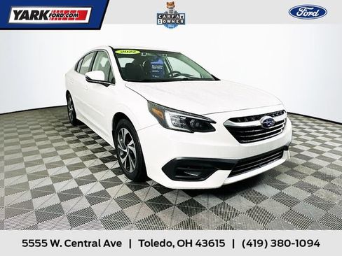 Used 2022 Subaru Legacy Premium image 1