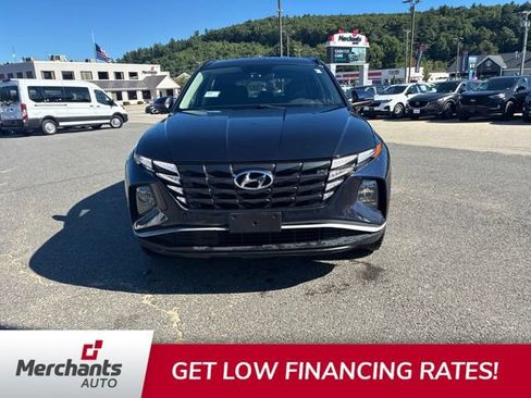 Used 2022 Hyundai Tucson Blue AWD/4WD image 2