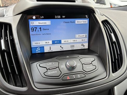 Used 2016 Ford Escape SE w/ Equipment Group 201A AWD/4WD image 22