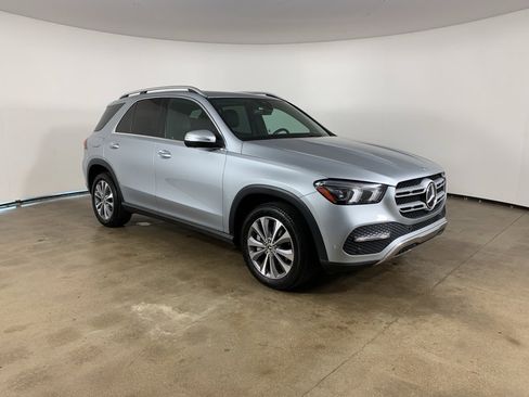 Used 2022 Mercedes-Benz GLE 350 4MATIC w/ Premium Package image 4
