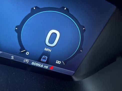 Used 2025 Ford F150 STX w/ Equipment Group 200A image 17