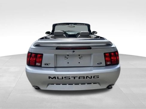 Used 2000 Ford Mustang GT RWD image 4
