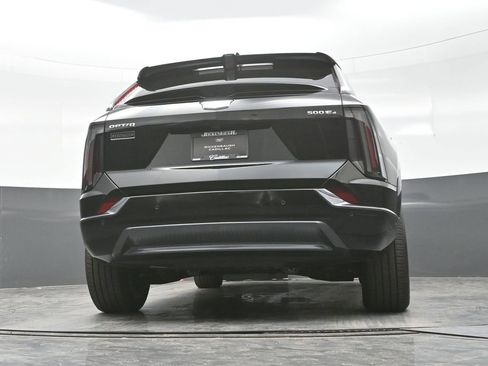 New 2025 Cadillac Optiq Sport 2 image 24