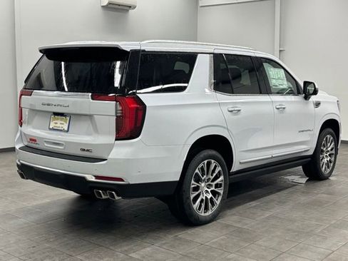 New 2026 GMC Yukon Denali AWD/4WD image 2