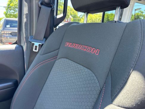 Used 2021 Jeep Wrangler Unlimited Rubicon AWD/4WD image 27