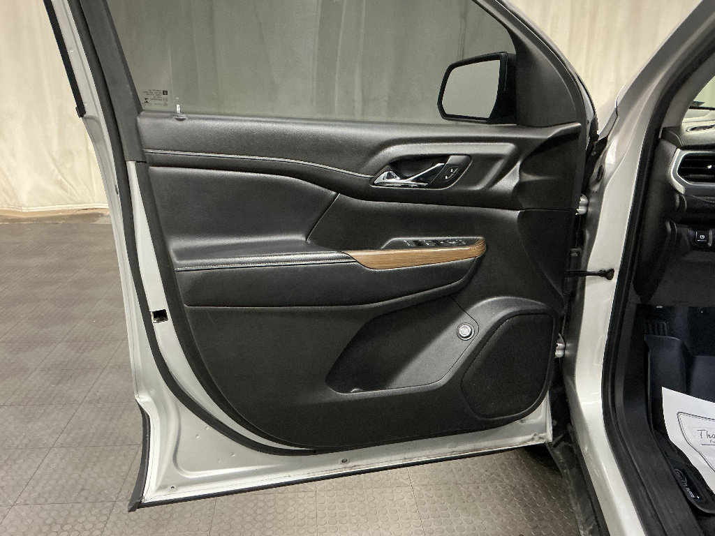 Used 2019 GMC Acadia SLE FWD image 20