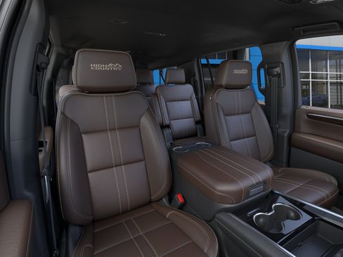 New 2026 Chevrolet Suburban High Country image 16