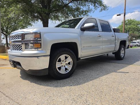 Used 2015 Chevrolet Silverado 1500 LT AWD/4WD image 39