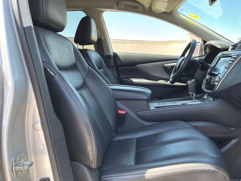 Used 2023 Nissan Murano SV AWD/4WD image 19