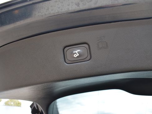 Used 2022 Ford Edge ST w/ Equipment Group 401A image 23