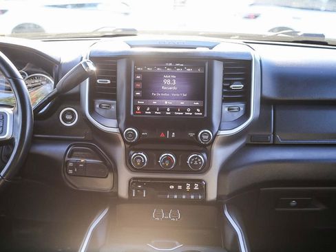 Used 2019 RAM 2500 Big Horn w/ Night Edition image 15