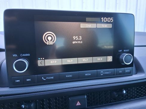 Used 2024 Honda CR-V Sport image 13